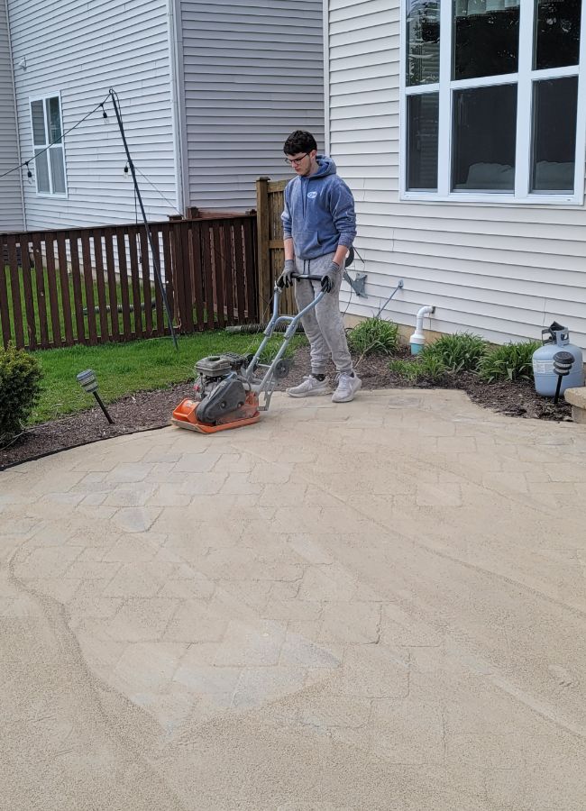 Paver Cleaning near me Oswego IL 02